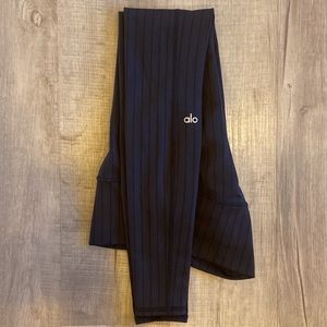 Alo High-waist Pinstriped Jacquard leggings size XS